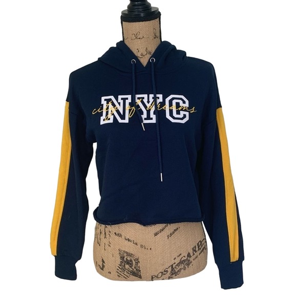 Urban Nation NYC Cropped Hoodie Medium - Picture 1 of 6